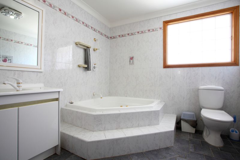 Cost of Bathtub Installation in Moorestown, NJ